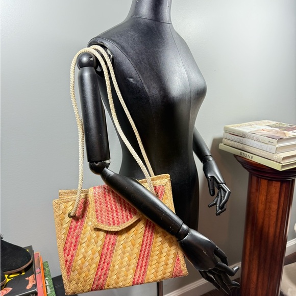 Straw Tote Bag with Red Accents - Picture 2 of 10